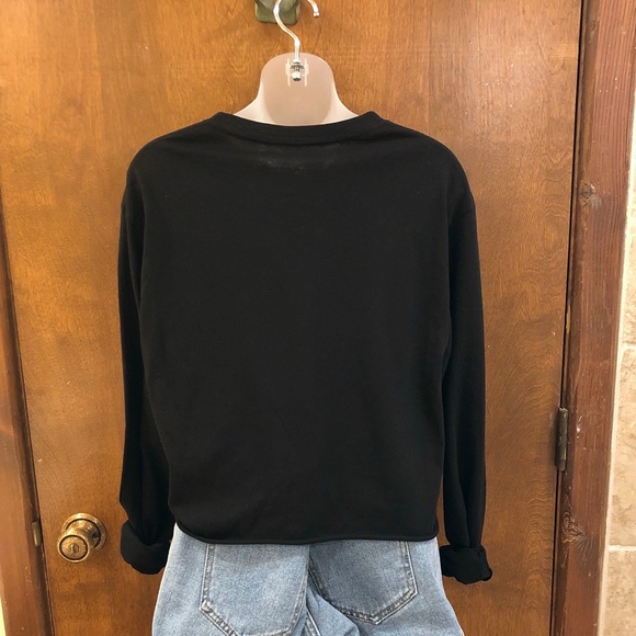 Black butterfly trio graphic tee. NWT size medium - Picture 11 of 14